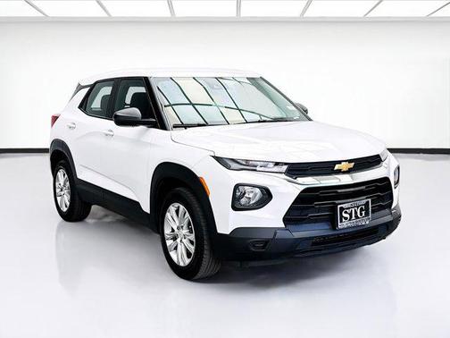 Summit White 2023 Chevrolet Trailblazer LS