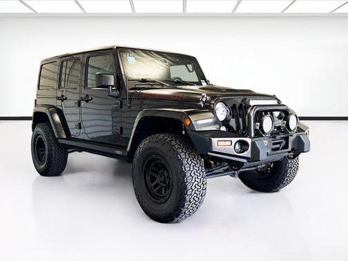 Black Clearcoat 2016 Jeep Wrangler Unlimited Rubicon