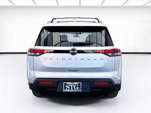 2024 Nissan Pathfinder SV FWD