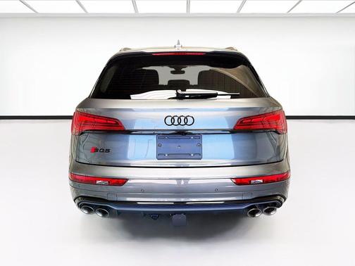 Daytona Gray Pearl 2024 Audi SQ5 3.0T Premium Plus