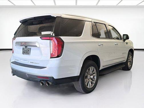 Summit White 2023 GMC Yukon Denali