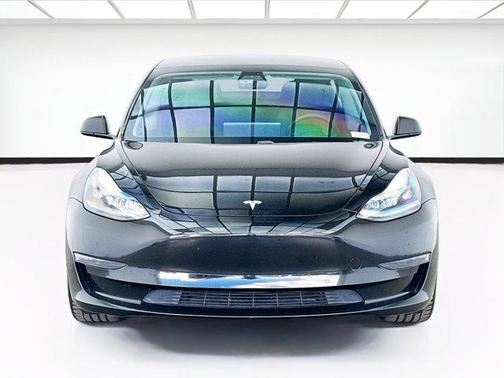 Solid Black 2021 Tesla Model 3 Standard Range Plus