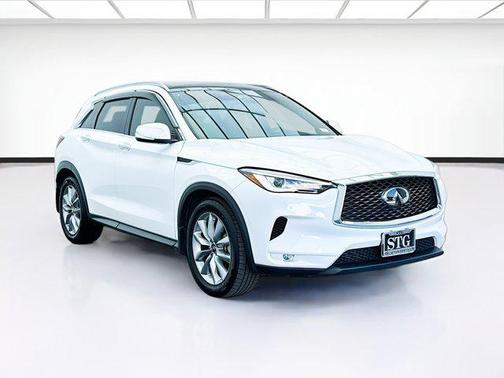 2022 INFINITI QX50 LUXE