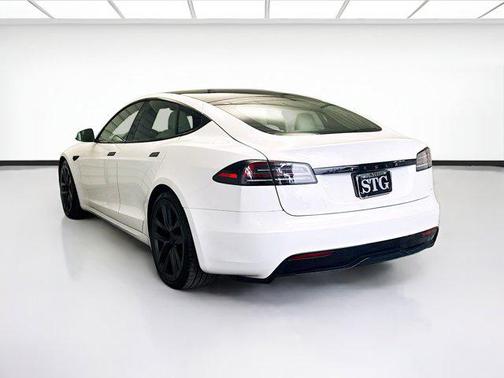 2023 Tesla Model S Standard Range