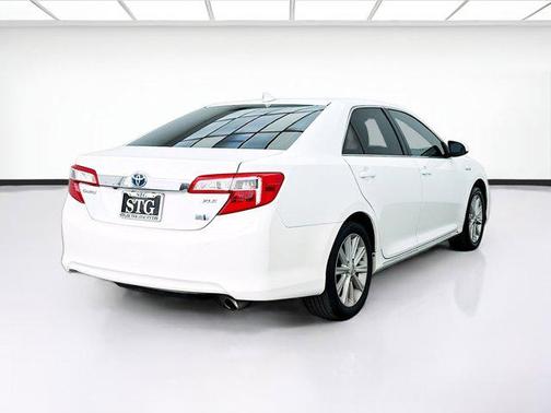 2012 Toyota Camry Hybrid XLE