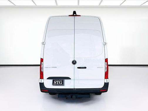 Arctic White 2024 Mercedes-Benz Sprinter 2500 High Roof