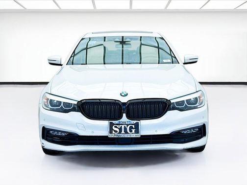2018 BMW 530e iPerformance