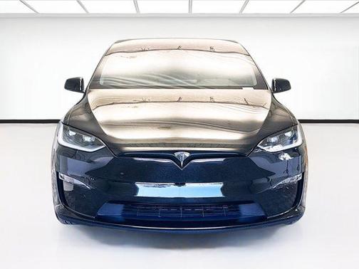 2025 Tesla Model X Long Range