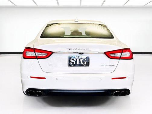 2018 Maserati Quattroporte S