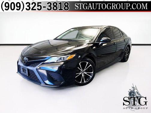 2019 Toyota Camry SE