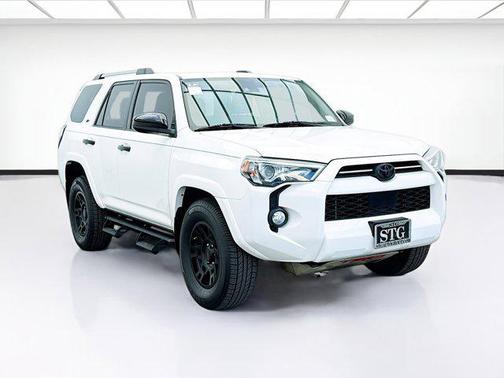 2020 Toyota 4Runner SR5