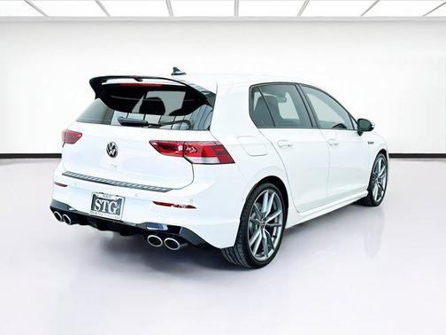 2024 Volkswagen Golf R 2.0T Manual