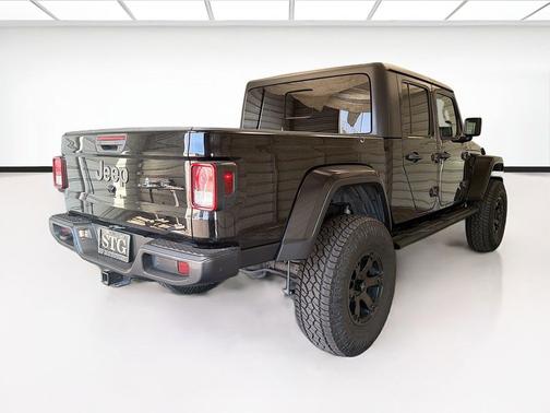 Black Clearcoat 2021 Jeep Gladiator Sport