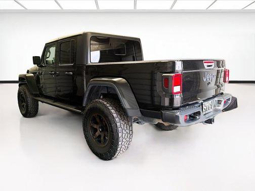 Black Clearcoat 2021 Jeep Gladiator Sport