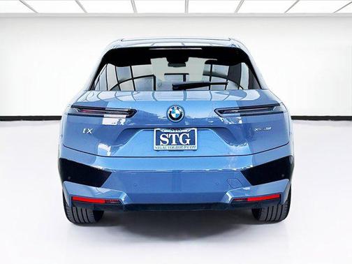 2023 BMW iX xDrive50