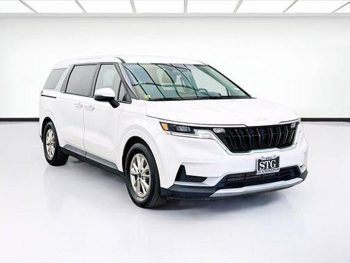 Snow White Pearl 2022 Kia Carnival LX
