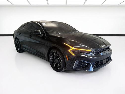 Aurora Black Pearl 2025 Kia K5 GT-Line