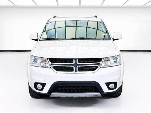 Vice White 2020 Dodge Journey Crossroad
