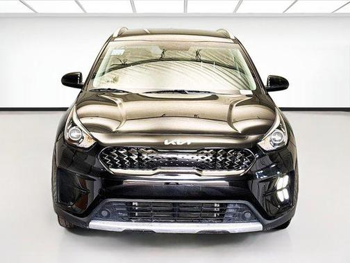 2022 Kia Niro LX