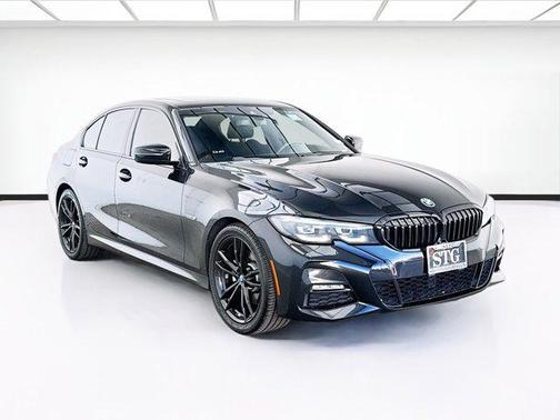 Black Sapphire Metallic 2022 BMW 330e 330e iPerformance