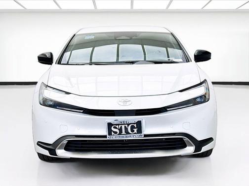 Wind Chill Pearl 2025 Toyota Prius Plug-In Hybrid SE