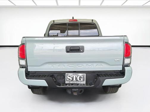 Lunar Rock 2022 Toyota Tacoma TRD Sport