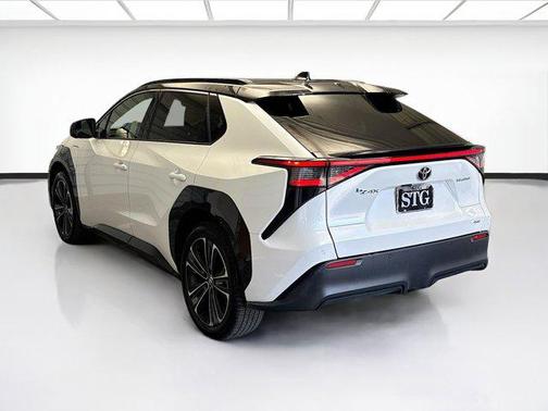 2023 Toyota bZ4X Limited