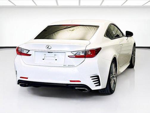 2016 Lexus RC 200t 200t