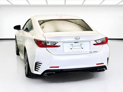 2016 Lexus RC 200t 200t