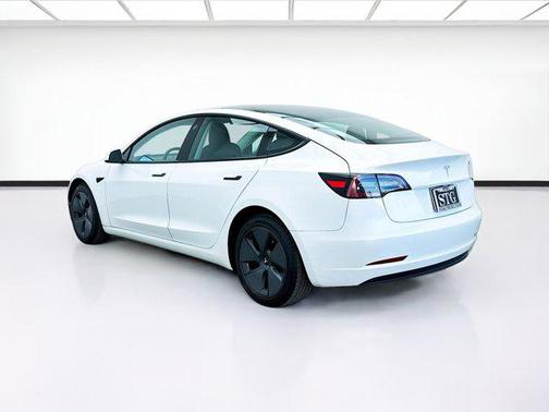 2023 Tesla Model 3 Standard Range