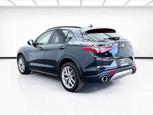 2018 Alfa Romeo Stelvio Ti Sport