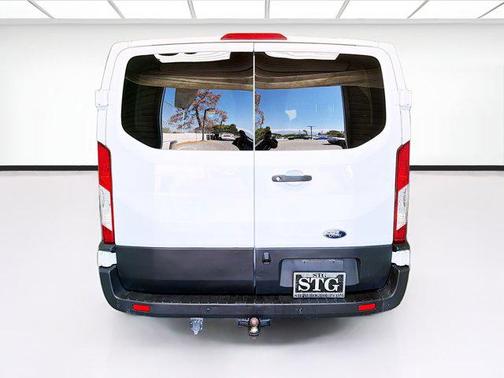 Oxford White 2020 Ford Transit-150 XL