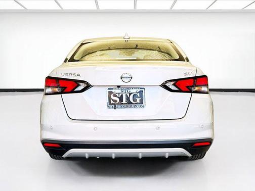 2021 Nissan Versa 1.6 SV