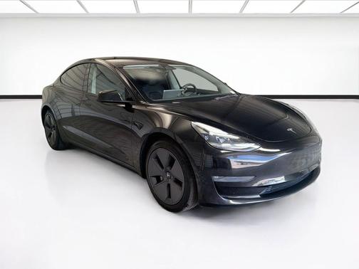 Solid Black 2022 Tesla Model 3 Long Range