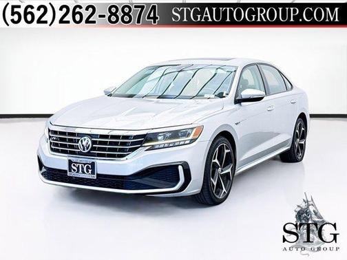 2020 Volkswagen Passat 2.0T R-Line