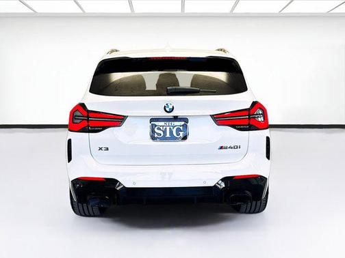 2023 BMW X3 M40i