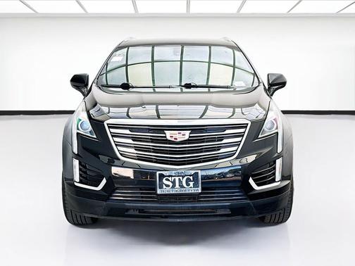 Stellar Black Metallic 2018 Cadillac XT5 Base