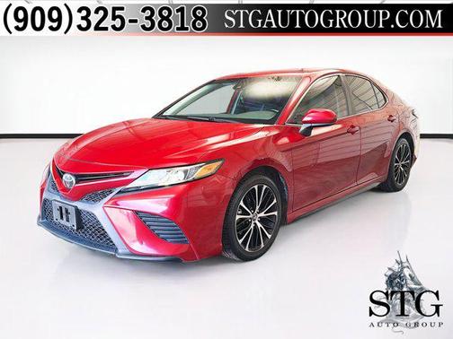 2019 Toyota Camry SE