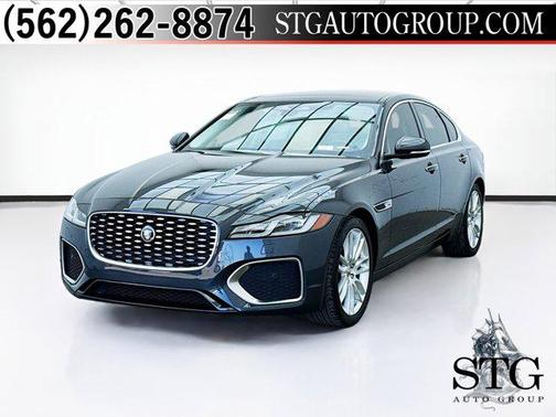 2022 Jaguar XF SE P250 RWD Automatic