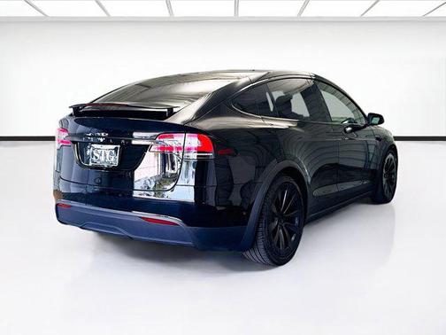 2023 Tesla Model X Standard Range
