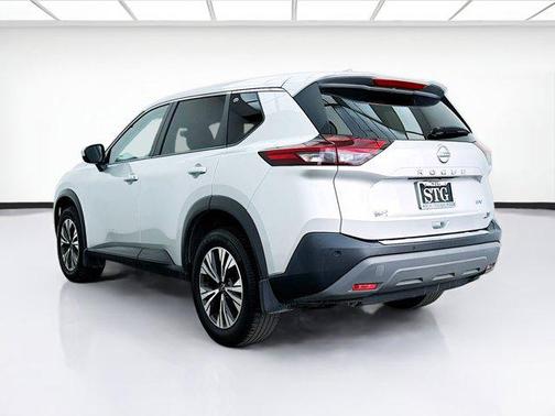 Brilliant Silver Metallic 2023 Nissan Rogue SV