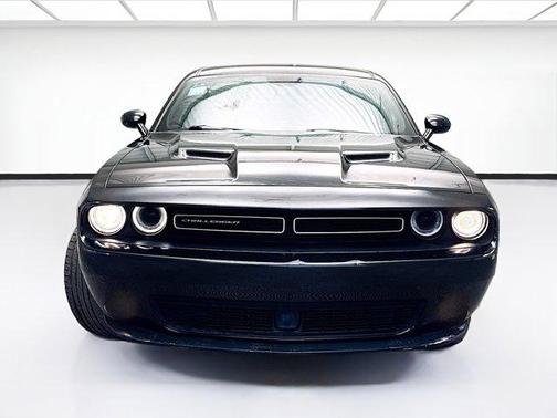 2015 Dodge Challenger SXT Plus