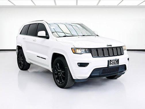 Bright White Clearcoat 2020 Jeep Grand Cherokee Altitude