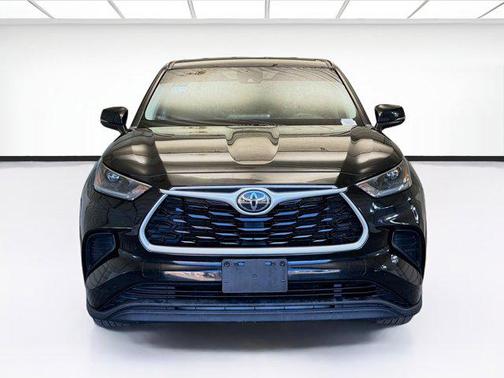 2021 Toyota Highlander L