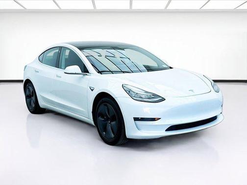 2020 Tesla Model 3 Standard Range Plus