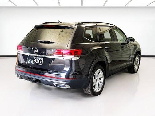 2022 Volkswagen Atlas 3.6L SE w/Technology