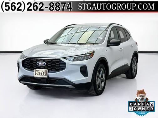 Silver Metallic 2025 Ford Escape ST-Line