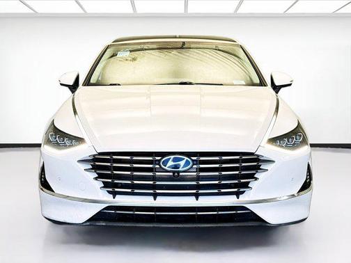 2021 Hyundai SONATA Limited 2.0T