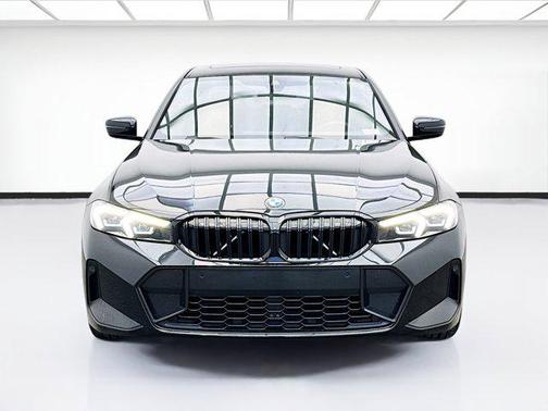 2023 BMW 330 330i