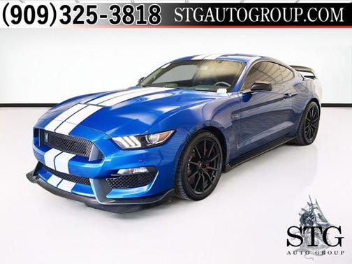 2017 Ford Shelby GT350 Base